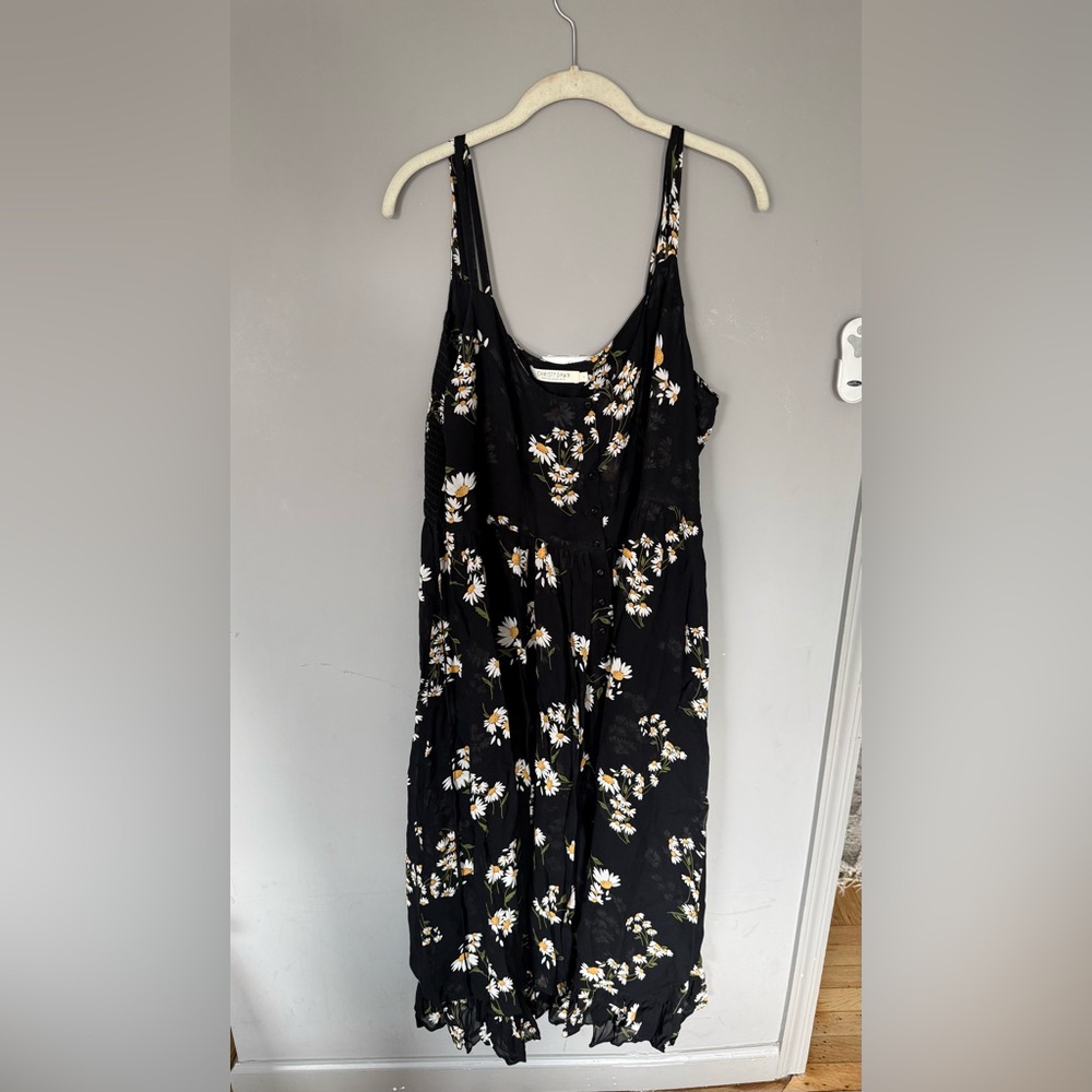 Christy Dawn Nicks Dress in Night Daisy size L